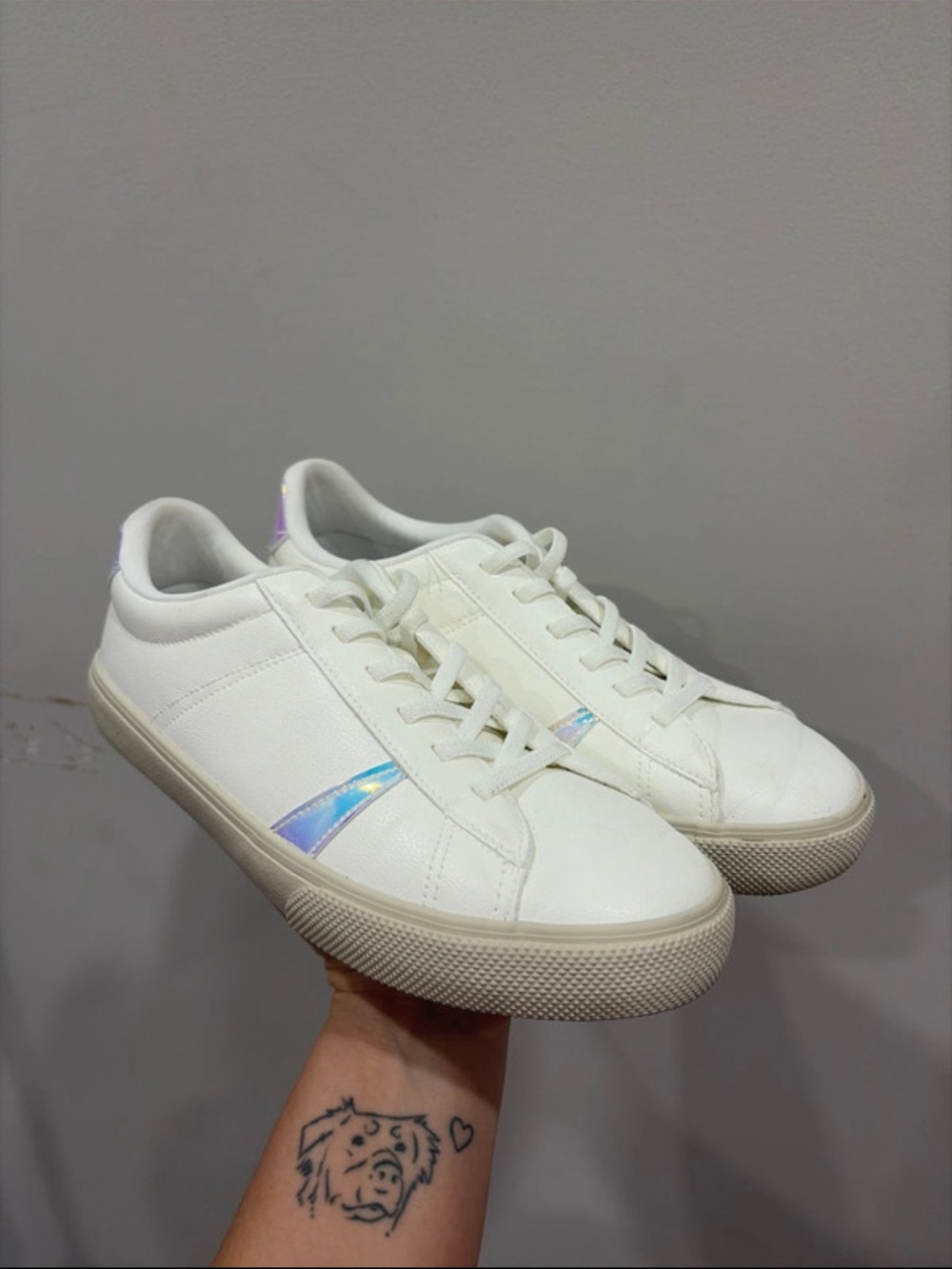 White Kids Low-Top Sneakers with Iridescent Accent